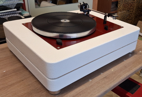 dubbele plint Thorens